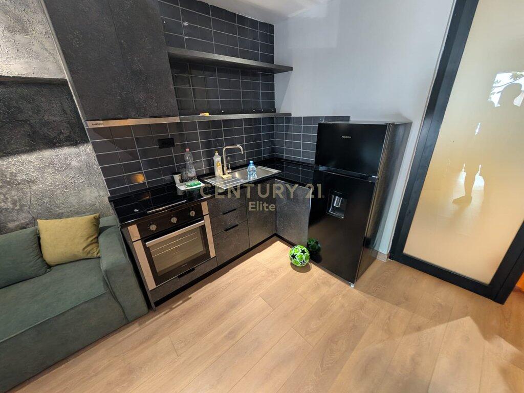 📍 Apartment 1+1 for rent – Myslym Shyri, Tirana