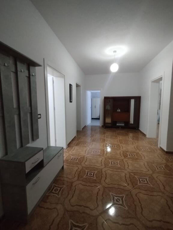 📢 Si affitta il secondo piano di una casa privata a Spitallë, Durrës.
