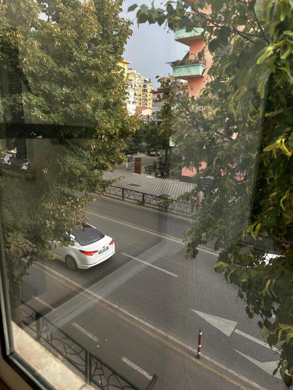 VENDESI APPARTAMENTO 1+1 VIA DI DURRËS 185.000 EURO