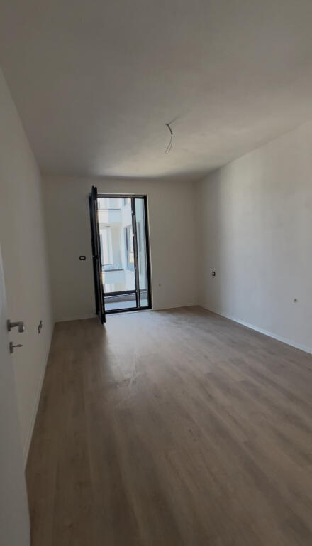Apartament ne shitje Ish Fusha e aviacionit