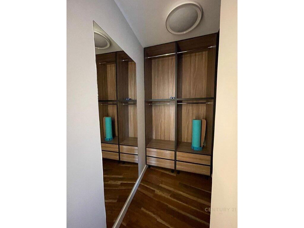 Luxury 1+1 Apartment for Rent – Park Gate, Elbasanit Street