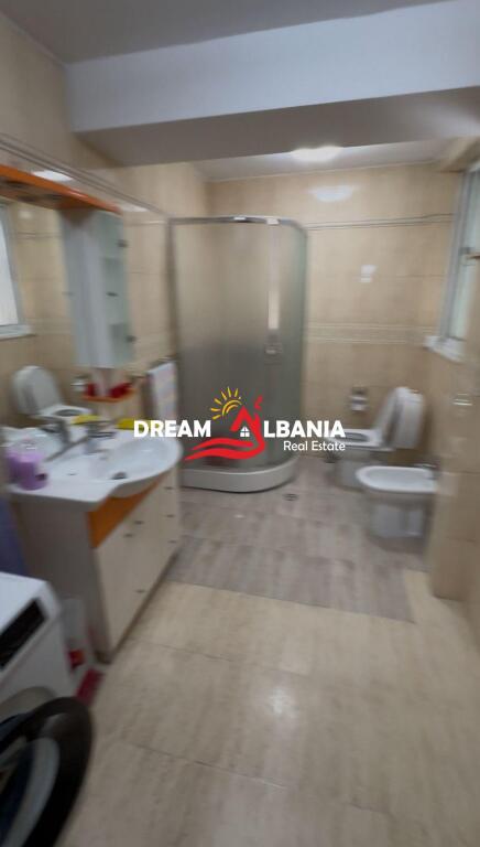 Appartamento 2+1 in vendita in Rr e Dibres, vicino a Medrese, Tirana (ID 4129537)