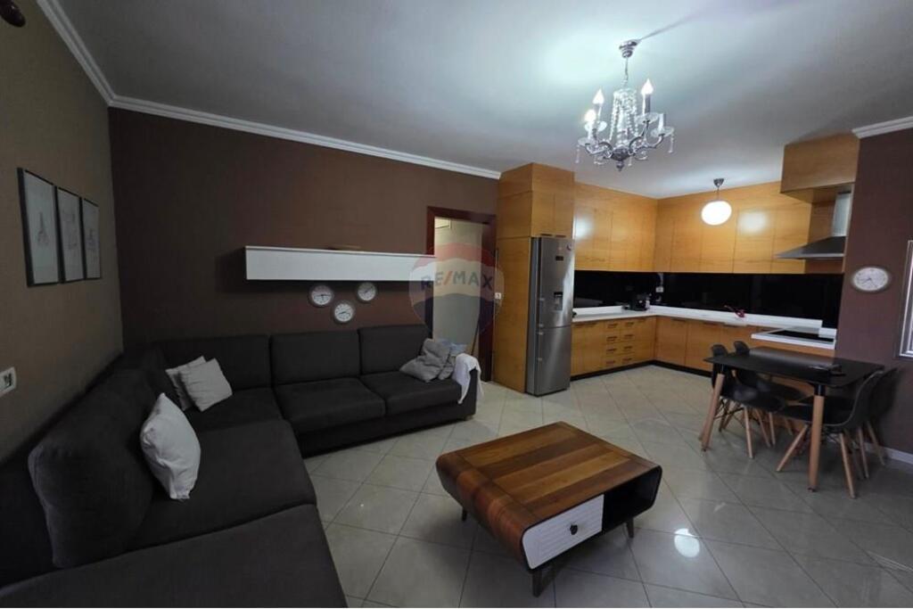 APARTMENT 2+1+VERANDA FOR RENT OPPOSITE DELIJORGJI
