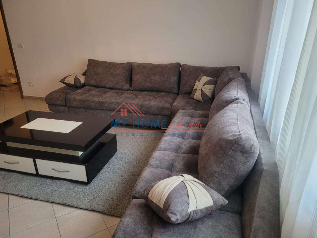 Apartament 1+1 me qera tek Stacioni i Trenit