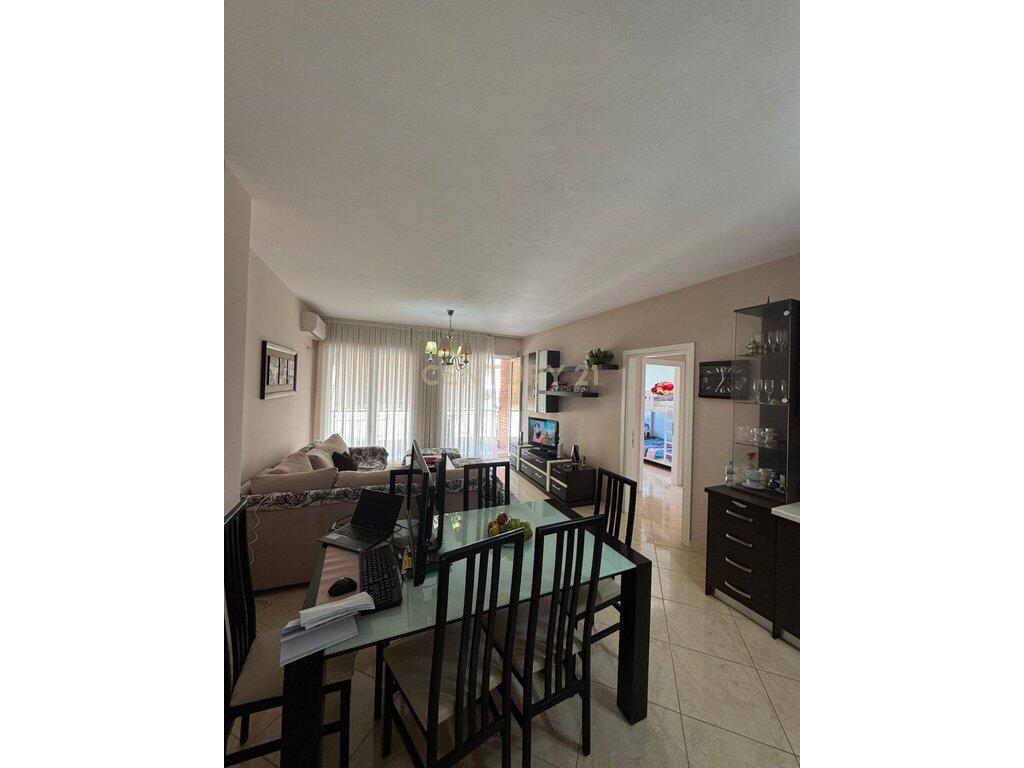 APARTAMENT 2+1+2 ME QIRA, NE ZONEN E FRESKUT, TIRANE!