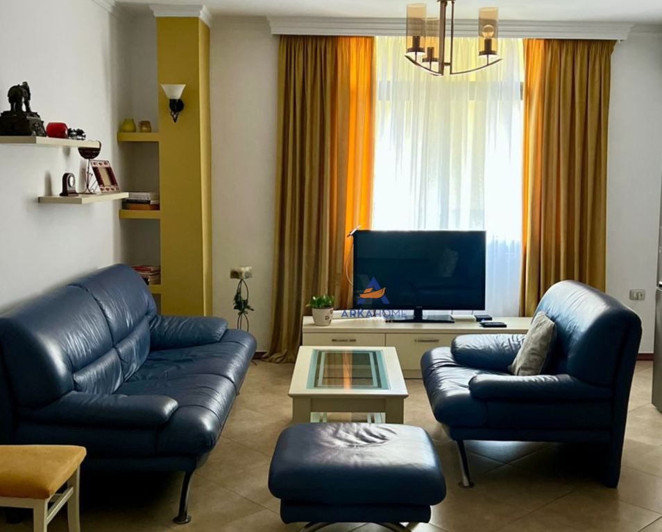 APARTMENT FOR RENT 2+1 "SULEJMAN PASHA STREET, CENTER" 750 EURO. (PARKING INCLUDED).