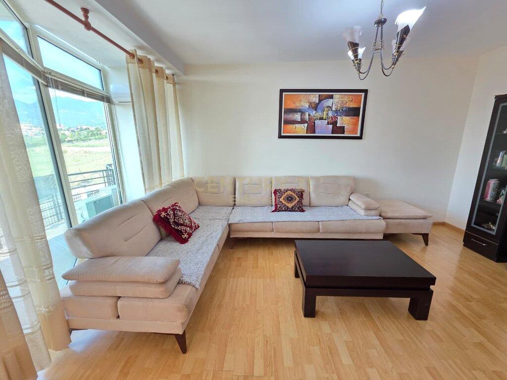 Individual villas for rent  4 parking spaces Sauk