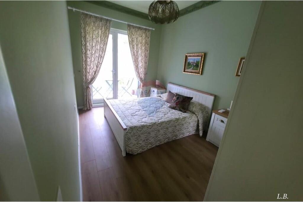 Apartament 1+1. + Parkim. I pa Banuar me pare. Fresk Rezidenc Oxa