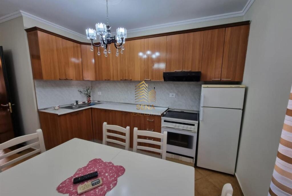 Qira, Apartament 2+1, Selite, 550 ALL/Muaj, I diskutueshem