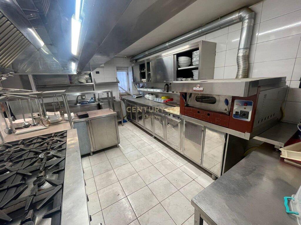 Restaurant for rent, near the "Ismail Qemali" Gymnasium ‼