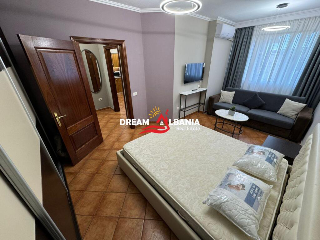 Appartamento 1+1 in affitto in Via Mine Peza, vicino alla Procura, Tirana(ID 42111164)
