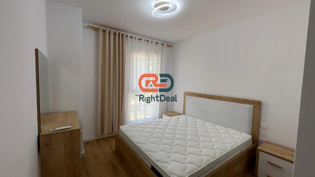 A Don Bosko, Nel Complesso Trio Towers, Appartamento 1+1 In Affitto Con Posto Auto!!