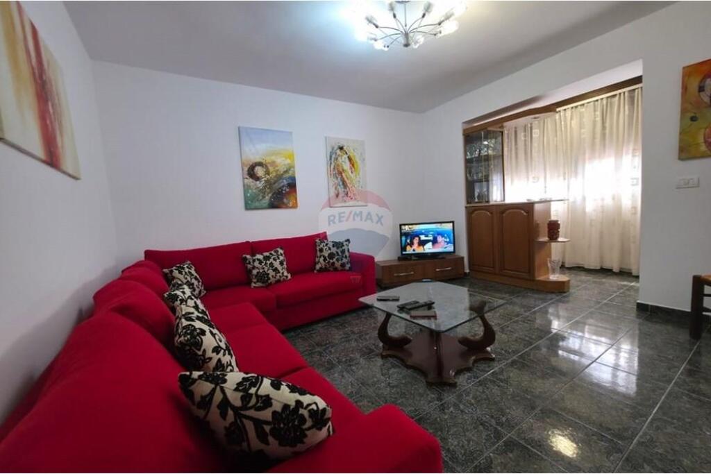 Appartamento 1+1 in affitto in via Bardhyl