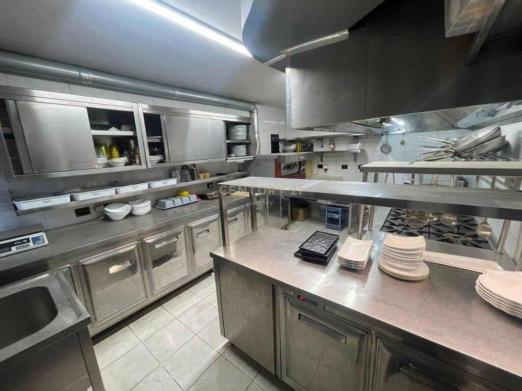Restaurant for rent, near the "Ismail Qemali" Gymnasium ‼