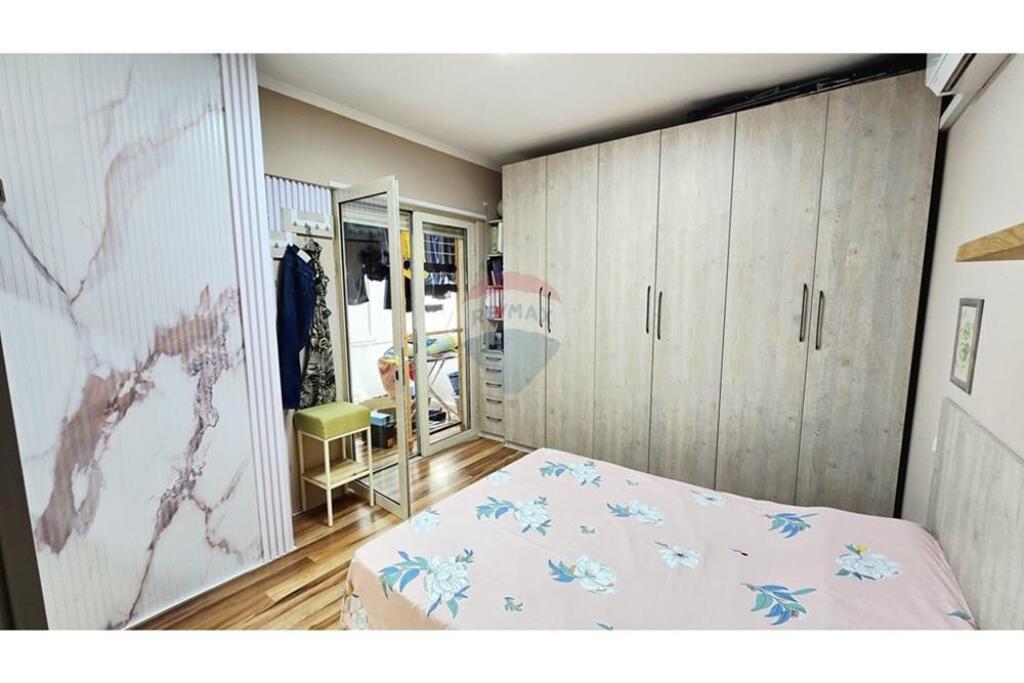 APARTAMENT 3+1 PER QERA TEK LIQENI I THATE !