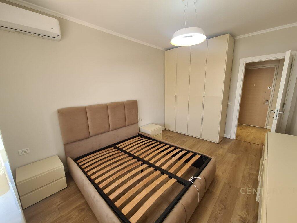 🏡 Apartament 2+1 me post parkimi – Me Qira pranë Kika 2, Komuna e Parisit