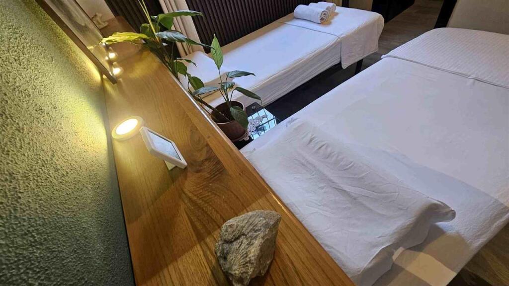 Jepet me apartament me qera tek Mozaiku prane 21 Dhjetorit.