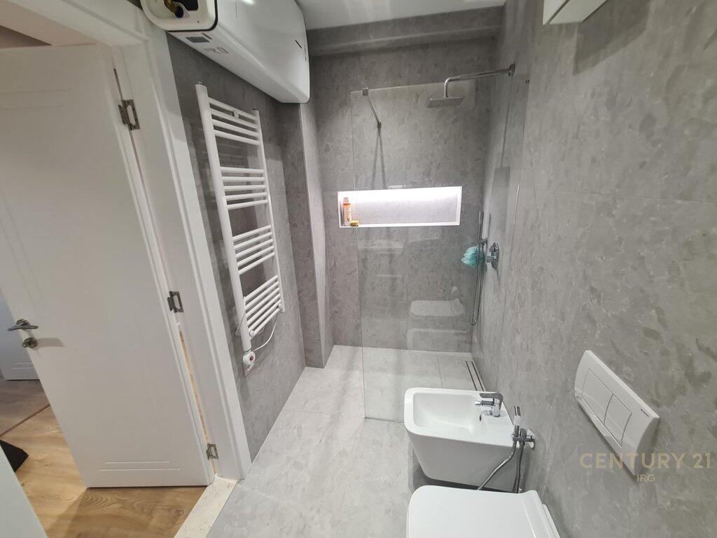 2+1 APARTMENT NEAR THE PARIS MUNICIPALITY!