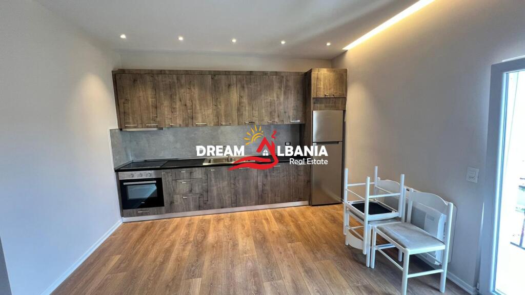 Apartment 2+1 (Villa floor) for rent in Sauk near the Police Academy in Tirana (ID 42214924)
