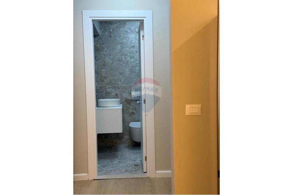 Shitet Apartament 1+1 – Ali Dem