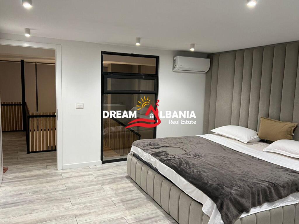Jepet me qera duplex tek rruga e Kavajes prane Xhamise Dine Hoxha (ID 42214939)
