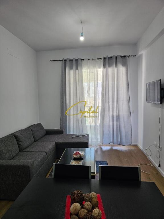 APARTAMENT ME QERA 1+1 ALI DEMI 45.000 LEKE