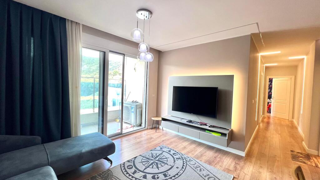 IN VENDITA: 2+1+2 Bagni + 2 Balconi 📍Zona del Giardino Zoologico (Complesso Mateo) – €195.000 – Superficie Totale 103m² || Abitato Solo per 1 Mese 🔥
