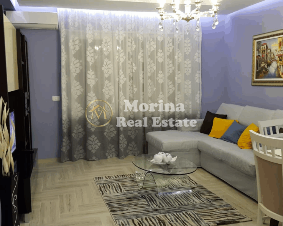 Qera Apartament 1+1, Rruga Ferit Xhajko, 600 Euro/muaj