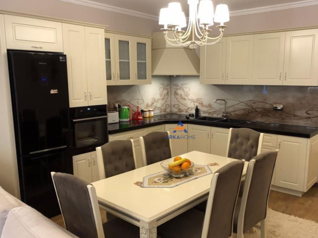 SHITET APARTAMENT 2+1+BALLKON "FRESKU" 155.000 EURO.