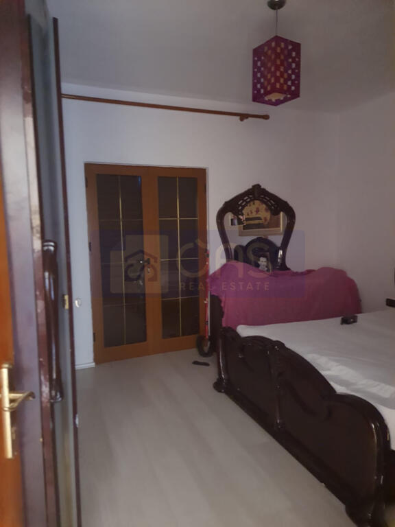 Jepet me qera Shtepi Private 2-Kate Ne Kamez