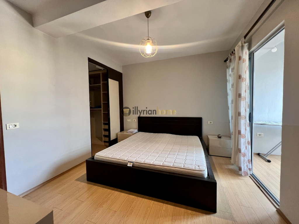 Jepet me qira Apartament 2+1+2 ballkone, pranë pallateve "Delijorgji", Tiranë