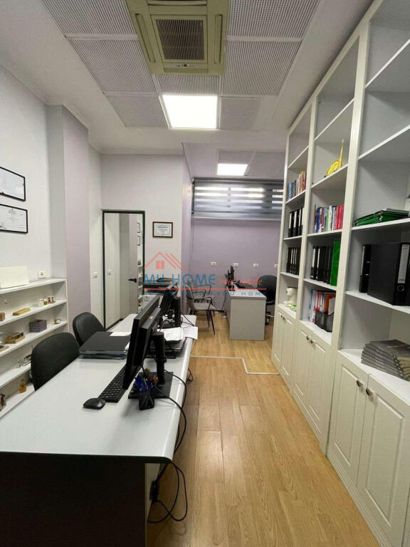 Office for Rent at the Former Exhibition in Tirana