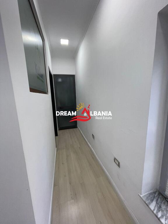 Business Premises for Sale on Dibres Street, near Selvise in Tirana (ID 4161107)