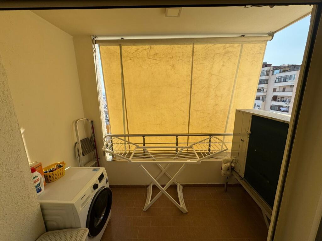 Jepet apartament 2+1 me qira prane qendres, Durres!