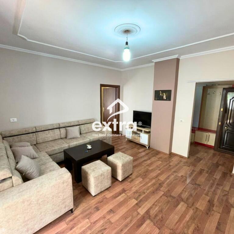 Jepet me Qira Apartament 2+1+2