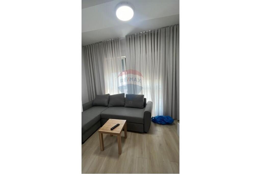 Apartament 2+1 me qira tek kontakti..................