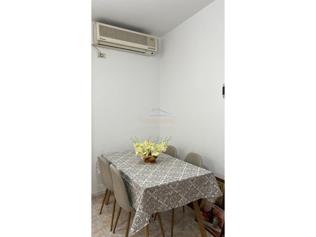 APARTAMENT 1+1 ME QERA ZOGU ZI