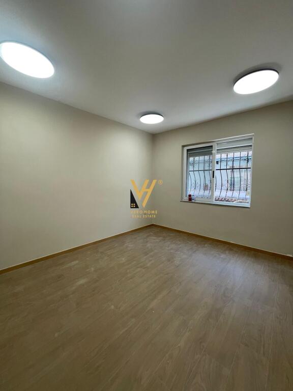 OFFICE 109 M2 FOR RENT AT MARGARITA TUTULANI 1,200 EURO