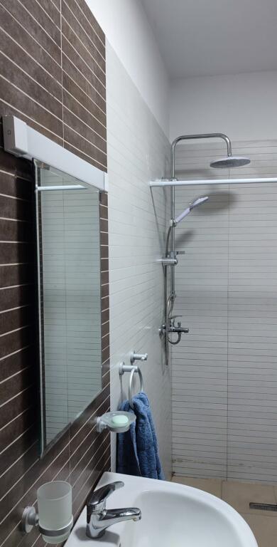 Jepet Me Qera Apartament 1+1+1 Ballkon
