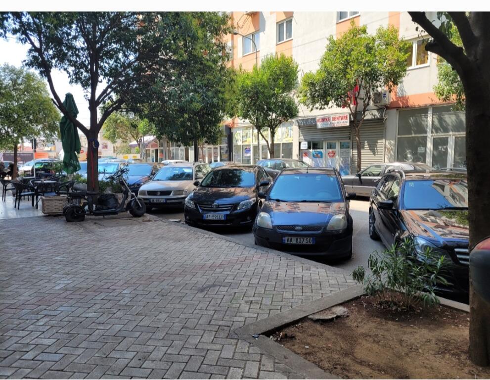 Premises for rent on Jordan Misja street