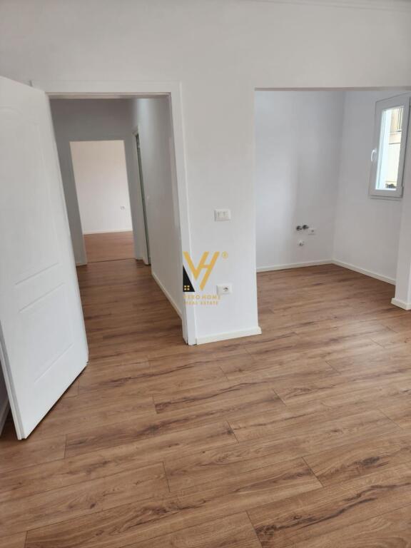 SHITET APARTAMENT 1+1+BALLKON NE PORCELAN 95.000 EURO