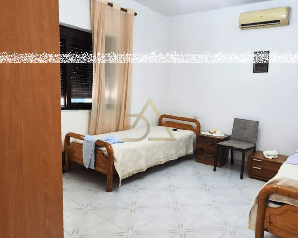 Shitet Shtëpi Private në Durrës