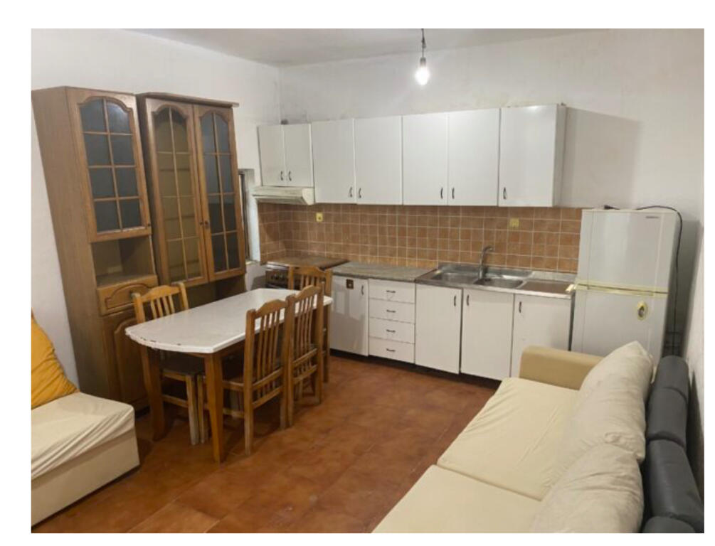 🏡 House 2+1 for Rent at the beginning of New Boulevard, Tirana