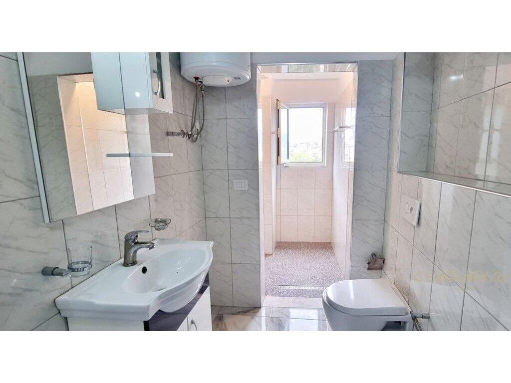 Jepet me Qira Apartament 2+1 bosh, ne Allias