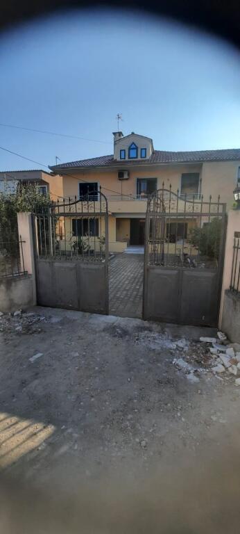 FIRST FLOOR OF A PRIVATE VILLA FOR RENT IN NEIGHBORHOOD 17 NEAR THE PRISON