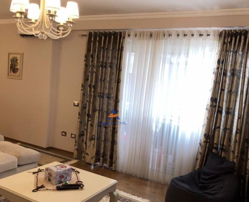 SHITET APARTAMENT 2+1+BALLKON "FRESKU" 155.000 EURO.