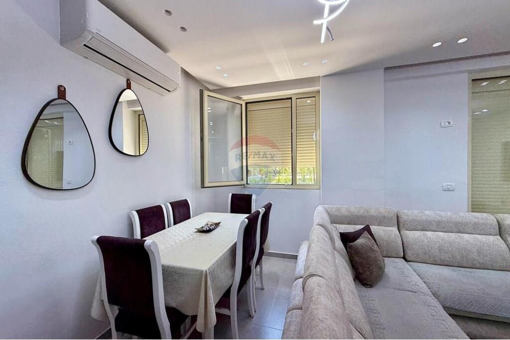 Super Apartament 2+1 per qira ne Shkoze !