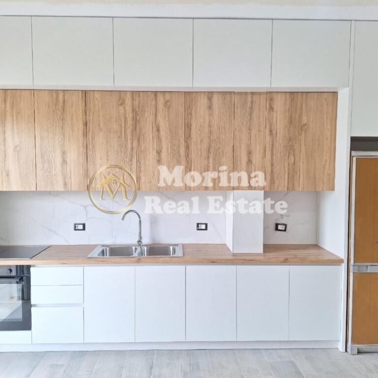 hyrje private 2+1,Kodra E Priftit, 450 euro