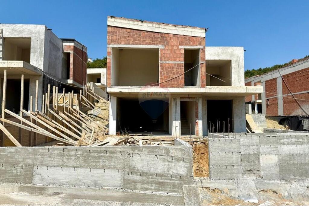 Ville individuali in vendita, vicino a TEG!
