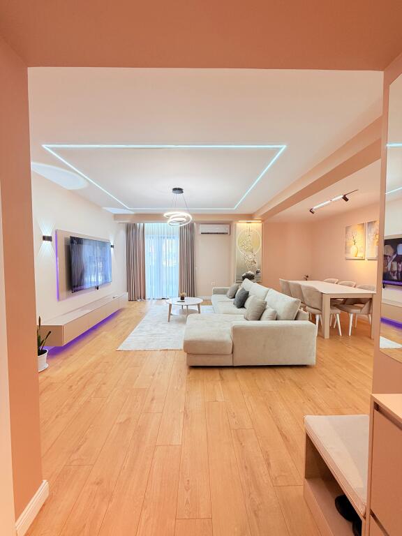 Apartament luksoz me qira 2+1+2 + verandë – Kodra e Diellit 2